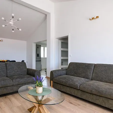 Eva Apartment Trogir