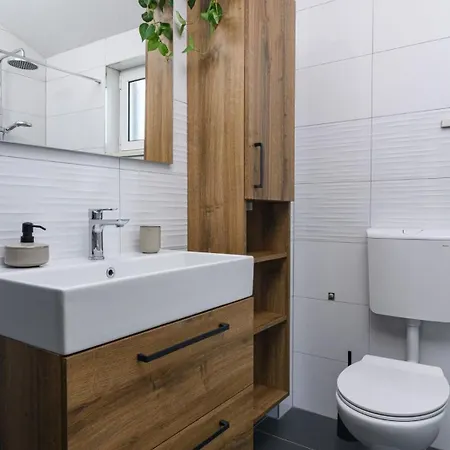Eva Apartment *