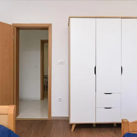 Eva Apartment