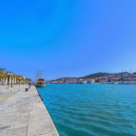 Eva * Trogir